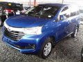 Selling Blue Toyota Avanza 2017 in Manila-3