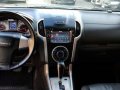 Selling Black Isuzu Mu-X 2016 in Cainta-10