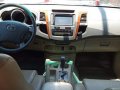 2009 Toyota Fortuner for sale in Manila-5
