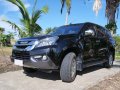 Sell 2nd Hand 2016 Isuzu Mu-X at 12000 km in Parañaque-6