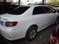 Sell White 2014 Toyota Corolla Altis at 48000 km-2