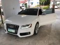 Selling White Audi S5 2012 Automatic Gasoline at 29000 km -5
