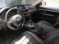 Selling 2nd Hand Bmw 320D 2018 at 18000 km in Quezon City-8