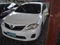 Sell White 2014 Toyota Corolla Altis at 48000 km-3