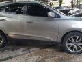 2nd Hand Hyundai Tucson 2010 for sale in Quezon City-3