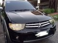 2nd Hand Mitsubishi Strada 2010 Automatic Diesel for sale in Quezon City-2