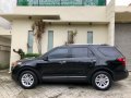 Selling Ford Explorer 2013 at 48000 km in Quezon City-3