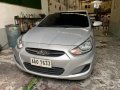 Selling Hyundai Accent 2014 Manual Gasoline in Quezon City-2