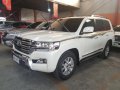 2nd Hand Toyota Land Cruiser 2016 for sale in Quezon City-6