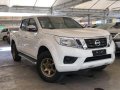 Selling 2nd Hand Nissan Navara 2016 in Makati-10