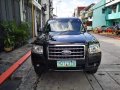 Selling Ford Everest 2009 at 79000 km in Manila-6