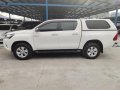 Selling Toyota Hilux 2018 at 18069 km in Parañaque-2