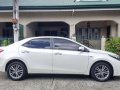 Sell 2nd Hand 2015 Toyota Corolla Altis Automatic Gasoline at 17000 km in Parañaque-8