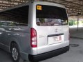 Sell 2nd Hand 2016 Toyota Hiace Manual Diesel at 20000 km in Pasay-5