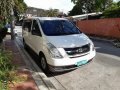 Selling Hyundai Grand Starex 2013 Automatic Diesel in Quezon City-10