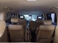 Sell 2012 Hyundai Starex in Manila-5