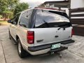 Selling 2nd Hand Ford Expedition 2000 in Parañaque-7
