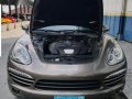 Selling 2nd Hand Porsche Cayenne 2012 in Quezon City-3