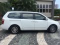 2nd Hand Kia Carnival 2012 Automatic Diesel for sale in Quezon City-9