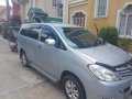 Selling 2nd Hand Toyota Innova 2010 in Cabuyao-1