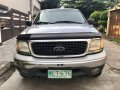 Selling 2nd Hand Ford Expedition 2000 in Parañaque-3