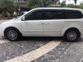2nd Hand Kia Carnival 2012 Automatic Diesel for sale in Quezon City-8