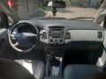 2nd Hand Toyota Innova 2009 at 75000 km for sale-5