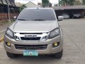 2nd Hand Isuzu D-Max 2014 Manual Diesel for sale in Cebu City-2