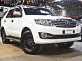 White 2016 Toyota Fortuner Diesel Automatic for sale in Quezon City -0
