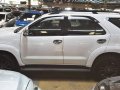 White 2016 Toyota Fortuner Diesel Automatic for sale in Quezon City -1
