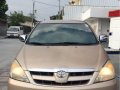 Selling 2006 Toyota Innova Gasoline Automatic in Makati -1