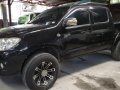 Black Toyota Hilux 2011 for sale in Quezon City-1