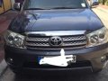 2nd Hand Toyota Fortuner 2011 at 85000 km for sale in Valenzuela-1