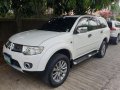 2nd Hand Mitsubishi Montero 2012 at 80000 km for sale-7