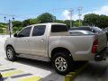 2nd Hand Toyota Hilux 2013 for sale in Las Piñas-1