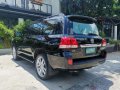 2nd Hand Toyota Land Cruiser 2012 for sale in Quezon City-5