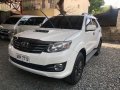 2nd Hand Toyota Fortuner 2016 Manual Diesel for sale in Quezon City-6