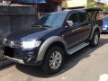 Selling Mitsubishi Strada 2014 Automatic Diesel in Quezon City-0