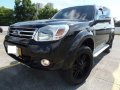 Sell 2nd Hand 2015 Ford Everest Automatic Diesel at 30000 km in Quezon City-11