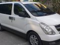 Selling 2nd Hand Hyundai Grand Starex 2011 in Las Piñas-5