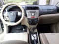 Selling Toyota Avanza 2012 Automatic Gasoline in Quezon City-4