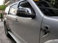 Selling Ford Everest 2014 Automatic Diesel in Quezon City-9