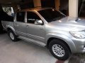 Sell 2nd Hand 2015 Toyota Hilux at 80000 km in Dumaguete-4