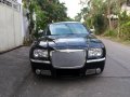 Selling 2nd Hand Chrysler 300C 2005 in Quezon City-2