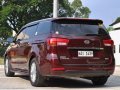 2nd Hand Kia Grand Carnival 2018 at 10000 km for sale-5