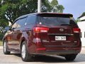 2nd Hand Kia Grand Carnival 2018 at 10000 km for sale-2