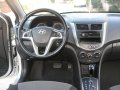 Sell 2nd Hand 2014 Hyundai Accent Automatic Diesel at 40000 km in Quezon City-8