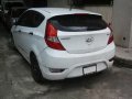 Selling White Hyundai Accent 2014 in Makati-1