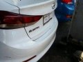 Selling White Hyundai Elantra 2016 at 14000 km in Makati-0