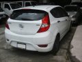 Selling White Hyundai Accent 2014 in Makati-2